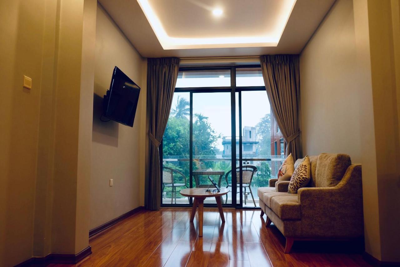 Regent Hotel Мйеик Екстериор снимка