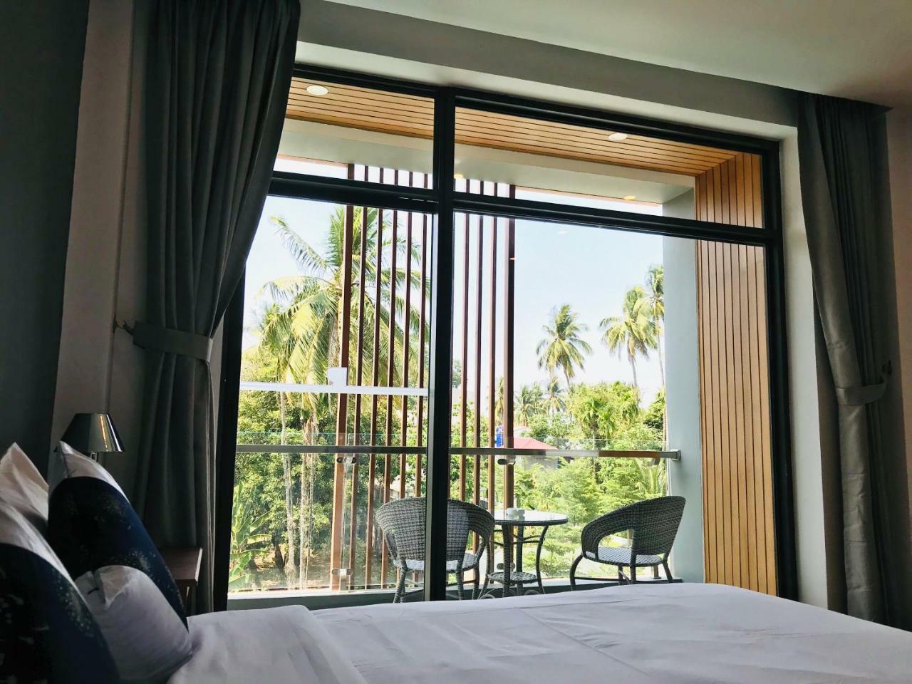 Regent Hotel Мйеик Екстериор снимка