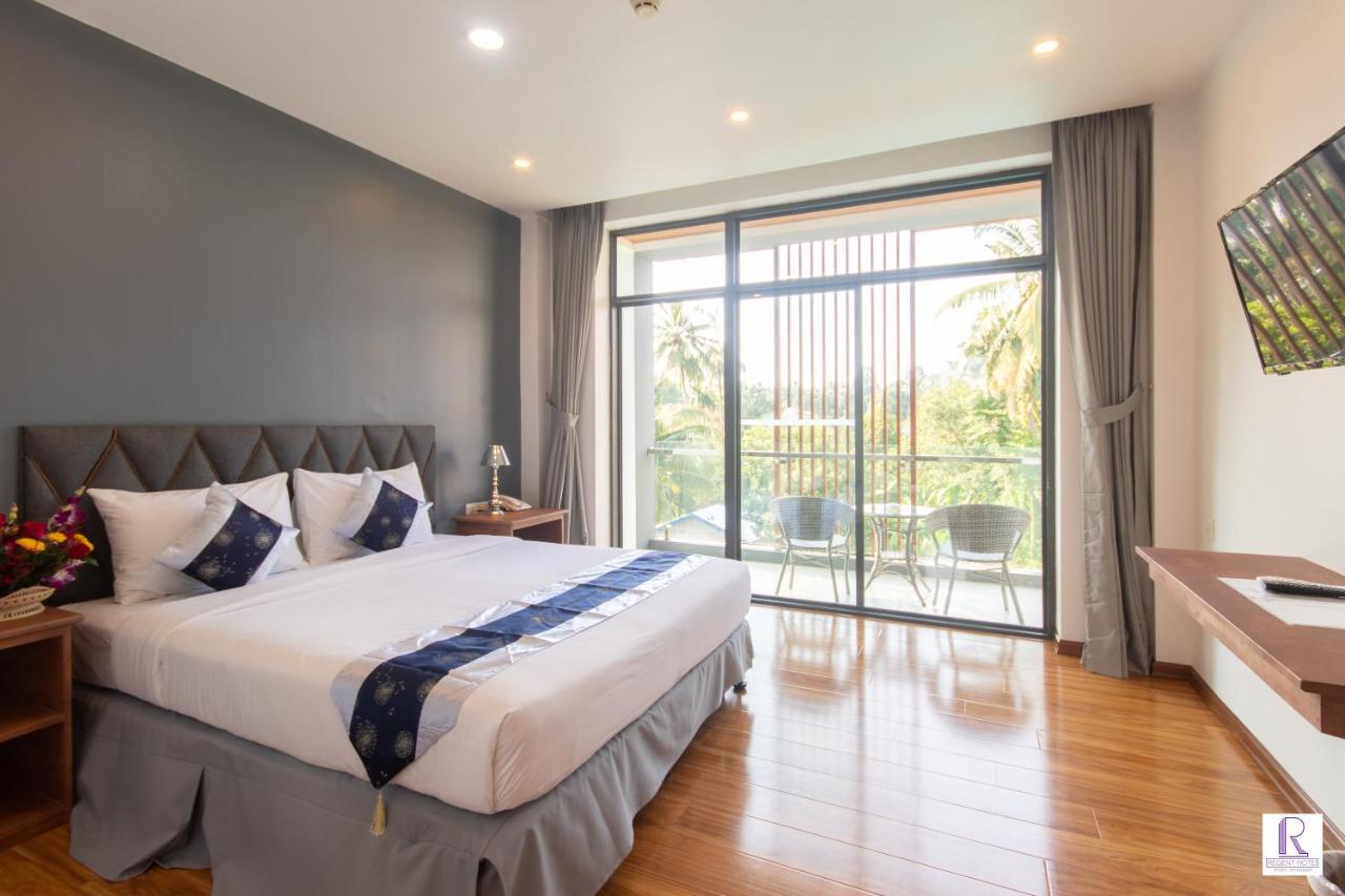 Regent Hotel Мйеик Екстериор снимка